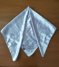 Foulard in pura seta vintage Fendi colore lilla chiaro 