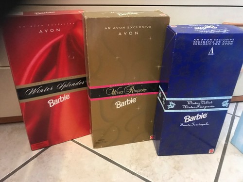 Lotto tre barbie - barbie, avon