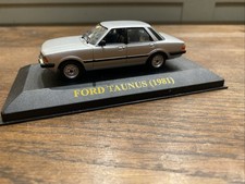 Modellino IXO FORD Taunus /
