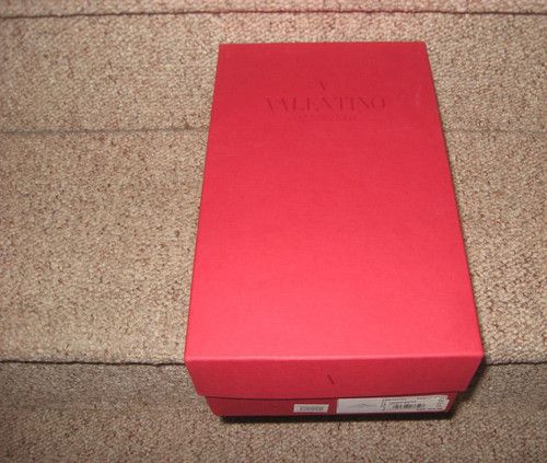 Nuovo valentino garavani rosso - valentino,