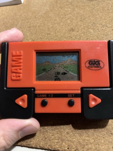 Game watch car - &,