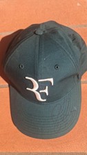 BENEFICENZA Cappello RF Uniqlo