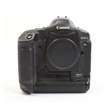 Canon EOS-1Ds Mark II + 35 Tsd. Scatti + Buono (272995)
