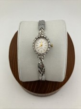 Vtg Geneve Ladies 17mm Watch