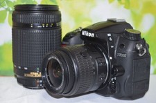 Nikon D7000 con super