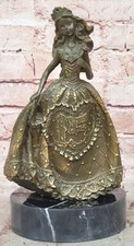 Royal Adolescente Girl Bronzo