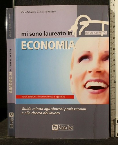Sono laureato economia - in,