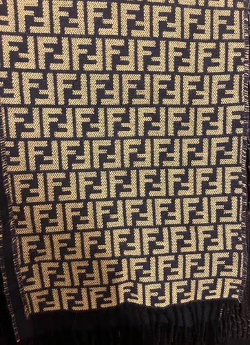 Sciarpa con logo fendi - sciarpa, ff