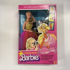 foto moda Barbie 1977