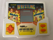 VIDEOGAME ELECTRONIC WRESTLING TIGER GIOCO ELETTRONICO PORTATILE  FUNZIONANTE