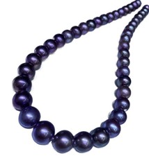 Enorme collana di perle tonde