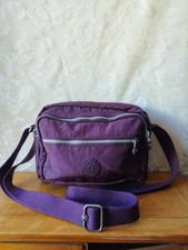 ​? Sac Bandoulière Kipling Mauve – Compact et Pratique!