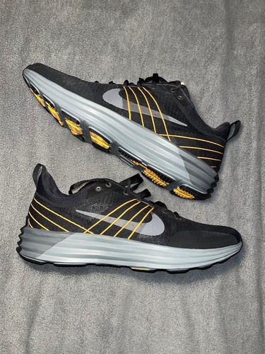 Nike lunar roam - lunar, black/smoke