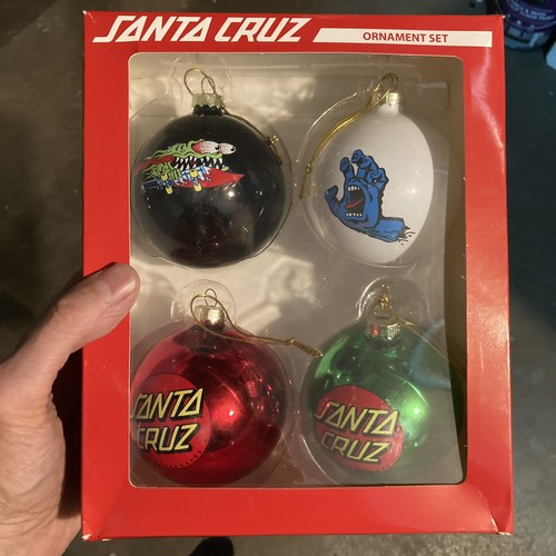 Santa cruz skateboard - santa,