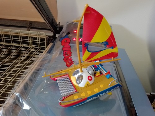 Topolino gadget catamarano - topolino,