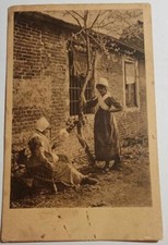 CARTOLINA PICCOLA B/N DONNE IN COSTUME SARDO 1916