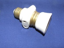 PORTA LAMPADINA PRESA LUCE PORCELLANA BIANCA ANTICO RUBACORRENTE 13