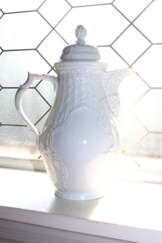 Caffettiera porcellana bianca
