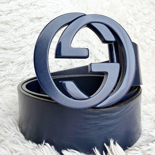 Gucci interlocking logo - gucci, gg