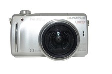 Fotocamera digitale Olympus Camedia C-760 usata graffi testata elettronica anni 80