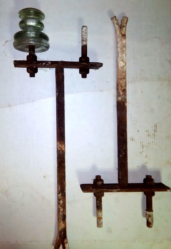 Gancio montaggio isolatori - gancio,