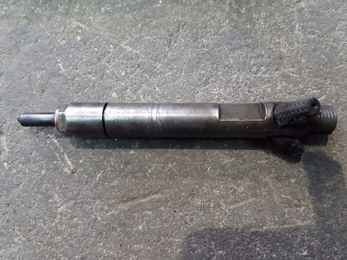 Iniettore diesel xs40 ford - iniettore,