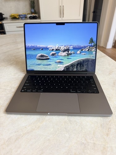 Macbook pro grigio - pro, m3
