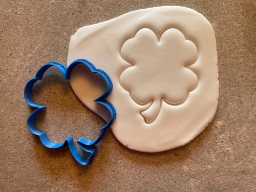 Tagliabiscotti shamrock - tagliabiscotti,
