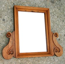 SPECCHIERA ANTICA DELL'800 CON CORNICE IN LEGNO DI NOCE E FREGI INTAGLIATI