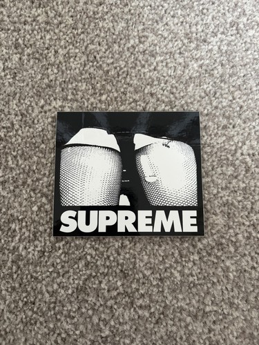Adesivo supreme fw09 - upskirt,