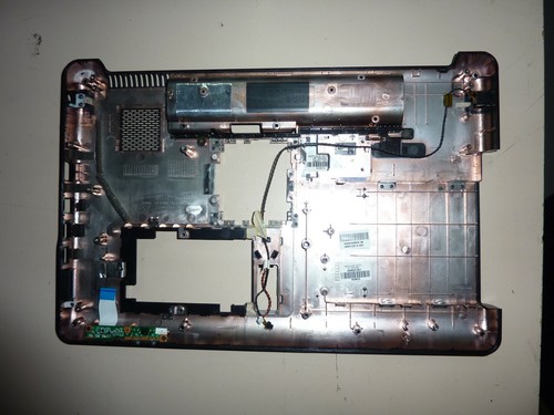 496825 001 cover inferiore - inferiore, hp