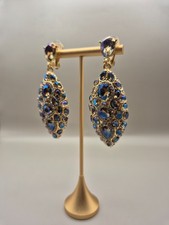 Boucles d’oreilles CLIPS Oscar de la Renta, cristaux bleus