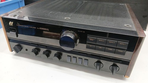 Amplificatore stereo integrato