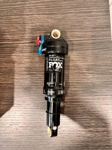 Ammortizzatore pneumatico