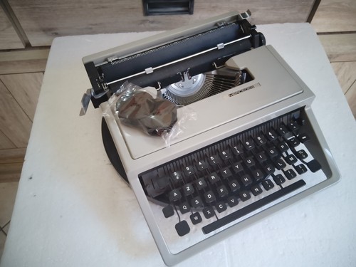 Macchina scrivere mercedes - macchina,