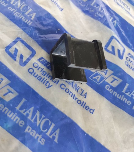 Fascetta collare fermo foglio - fascetta,