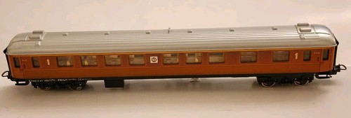 Lima scale passenger - lima, car