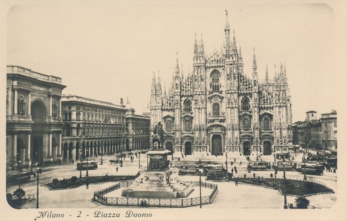 Pc54796 milano piazza - pc54796,