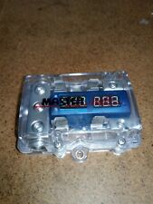 distributore tensione auto