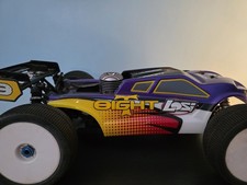 Losi 8IGHT-T Nitro RTR Truggy