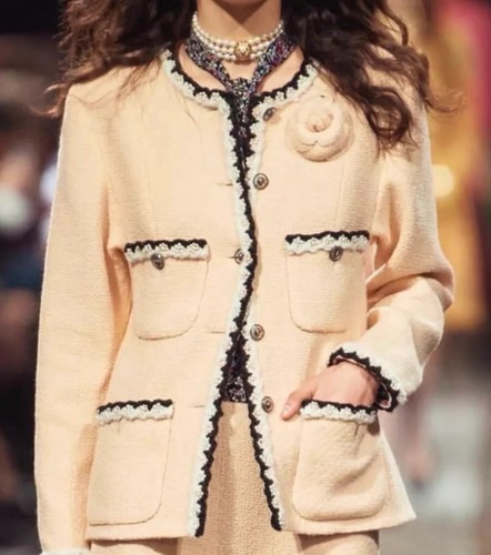 Chanel 24a tweed embellished - ,