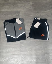 Tuta intera Nike Tech Fleece