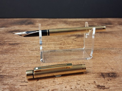 Sheaffer targa fountain pen - targa,