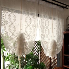 Tenda romana in lino ricamata