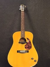 Chitarra acustica vintage