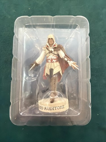 Figurine ubisoft assasin - figurine, assasin's
