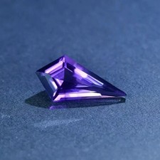 Pietra preziosa sciolta