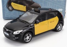 MODELLINO AUTO STATICO DIECAST HYUNDAI I30 TAXI BARCELLONA SPAIN 2007 SCALA 1/38