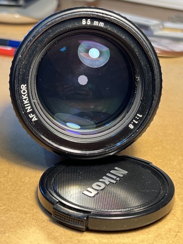 Nikkor 1 8 af - 1:1.8,