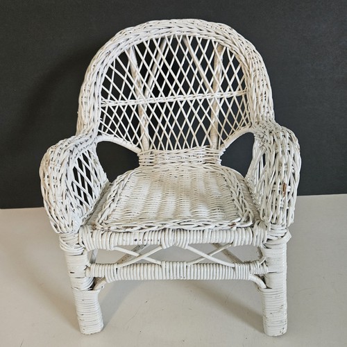 Sedia bambola vintage dipinta